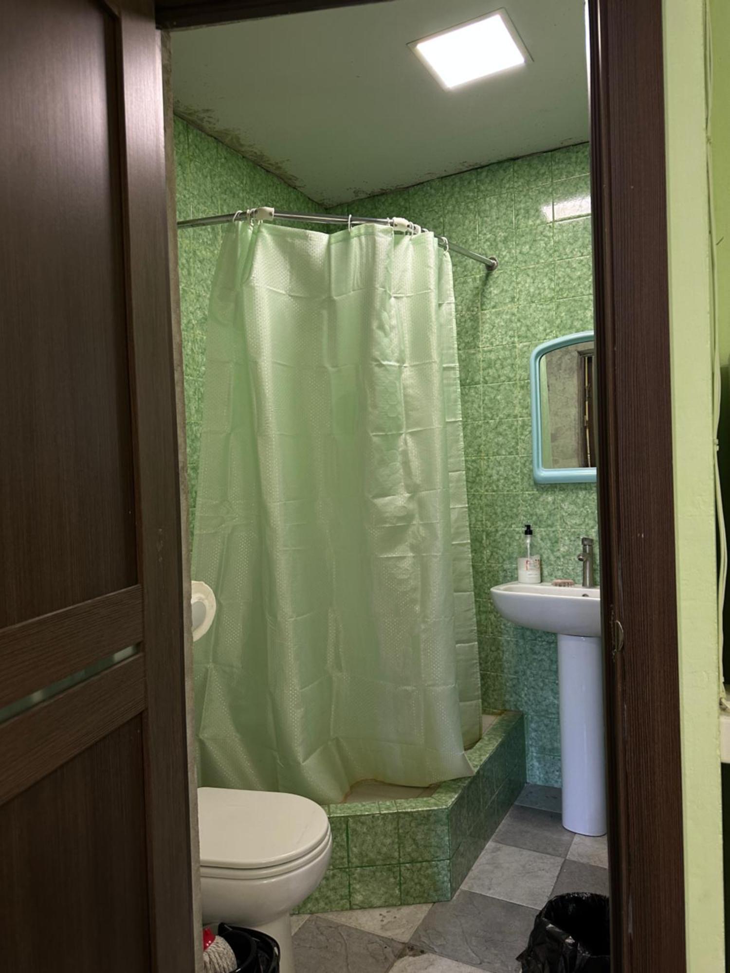 Vahe'S Family Guest House Front Yerevan Bagian luar foto