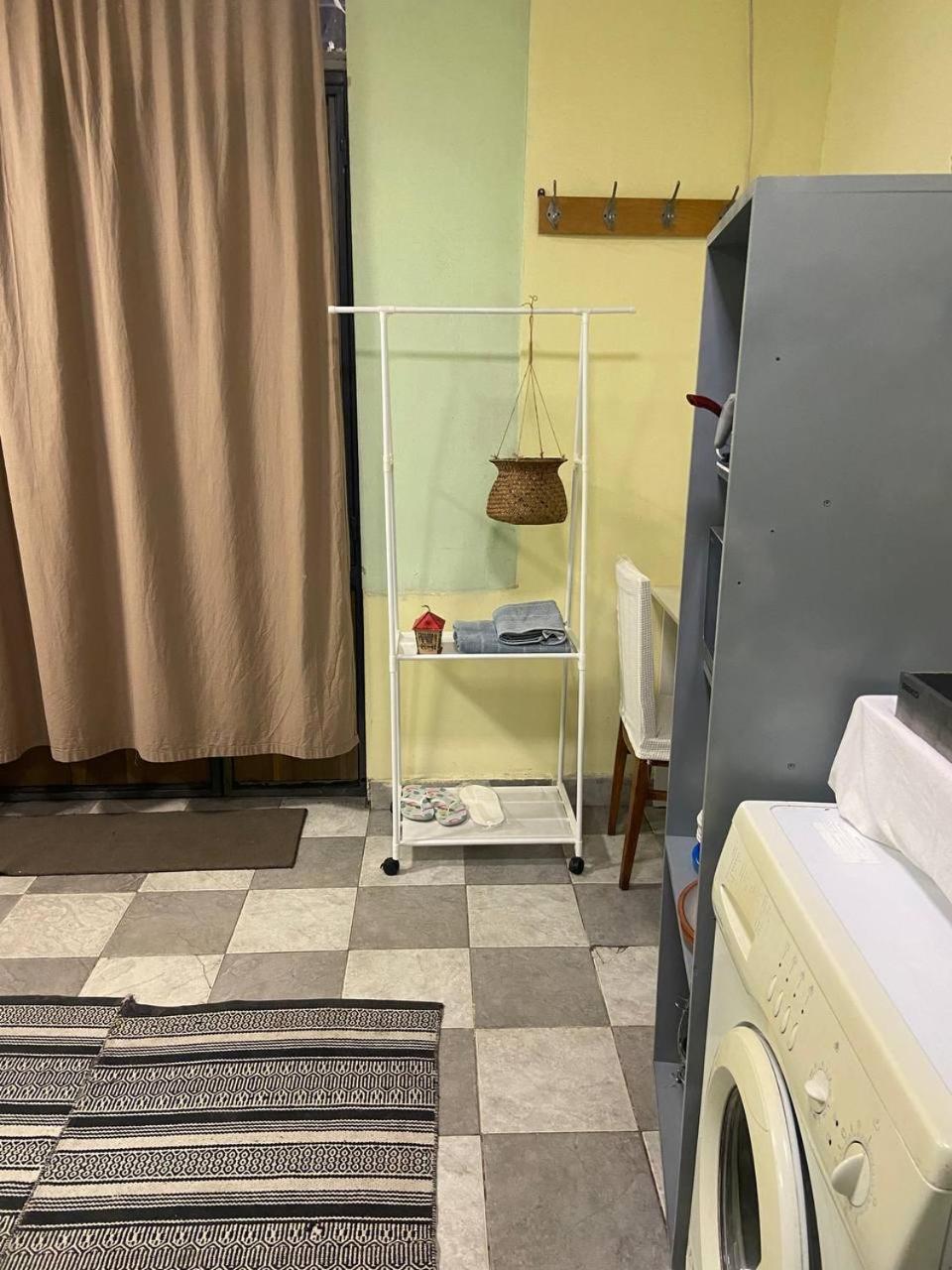 Vahe'S Family Guest House Front Yerevan Bagian luar foto
