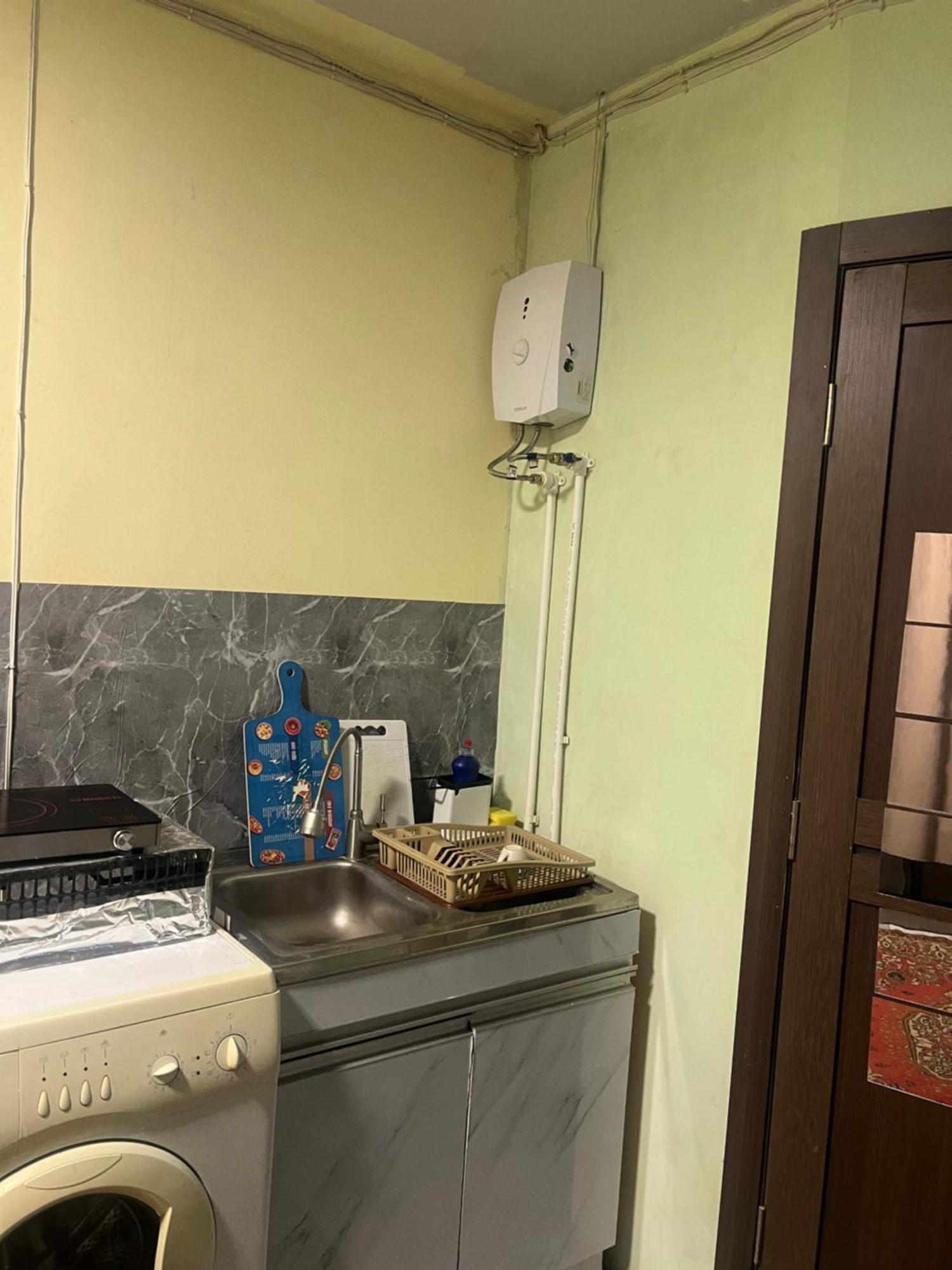 Vahe'S Family Guest House Front Yerevan Bagian luar foto